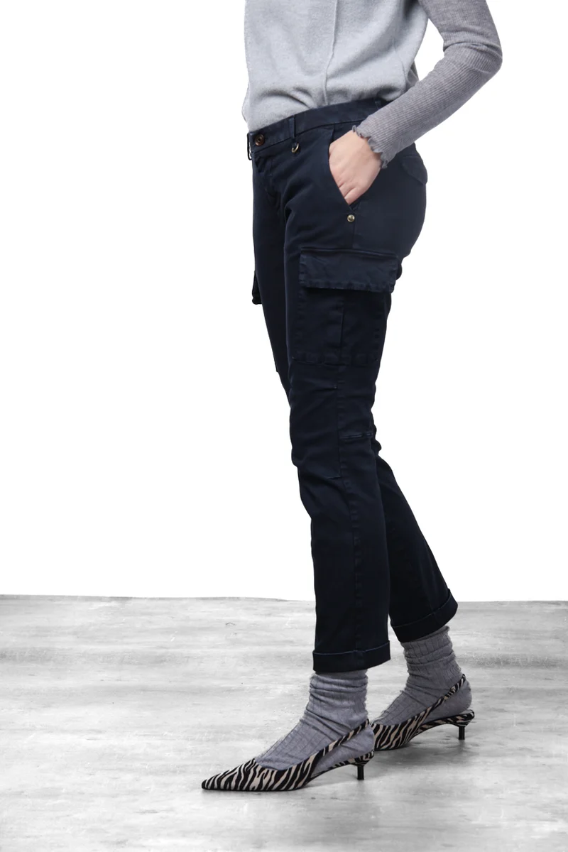 Chile City pantalon cargo femme en satin slim fit