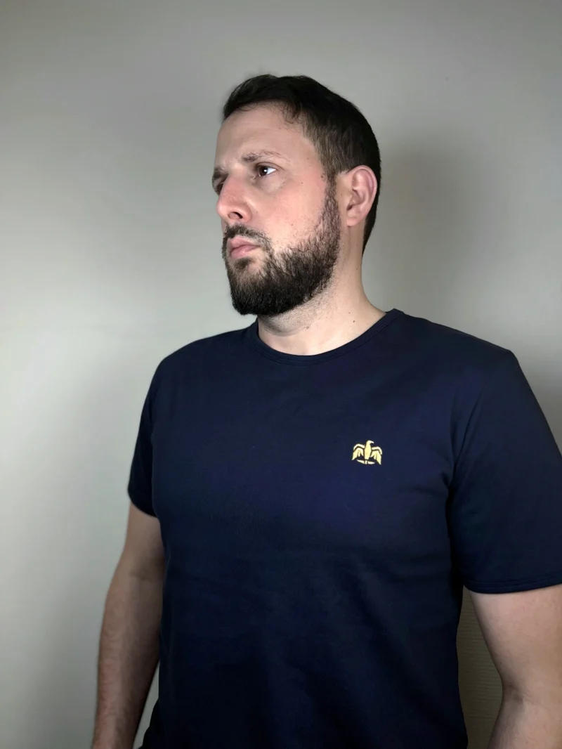 Le T-shirt Empire