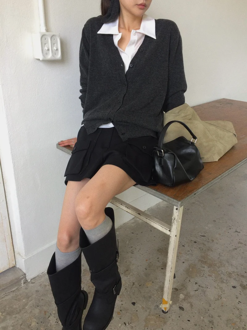 Anou V-Neck Button Knit Cardigan with Set Scarf