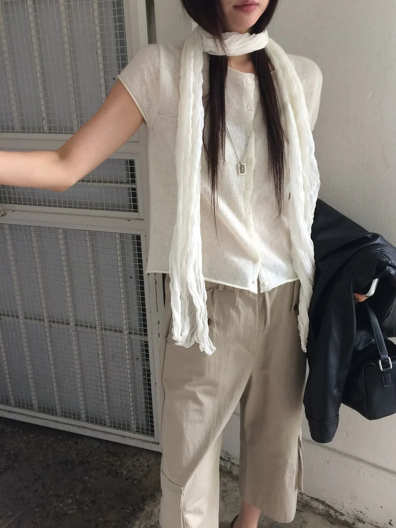 Anou Front Button Cropped Cap Sleeve Knit Vest