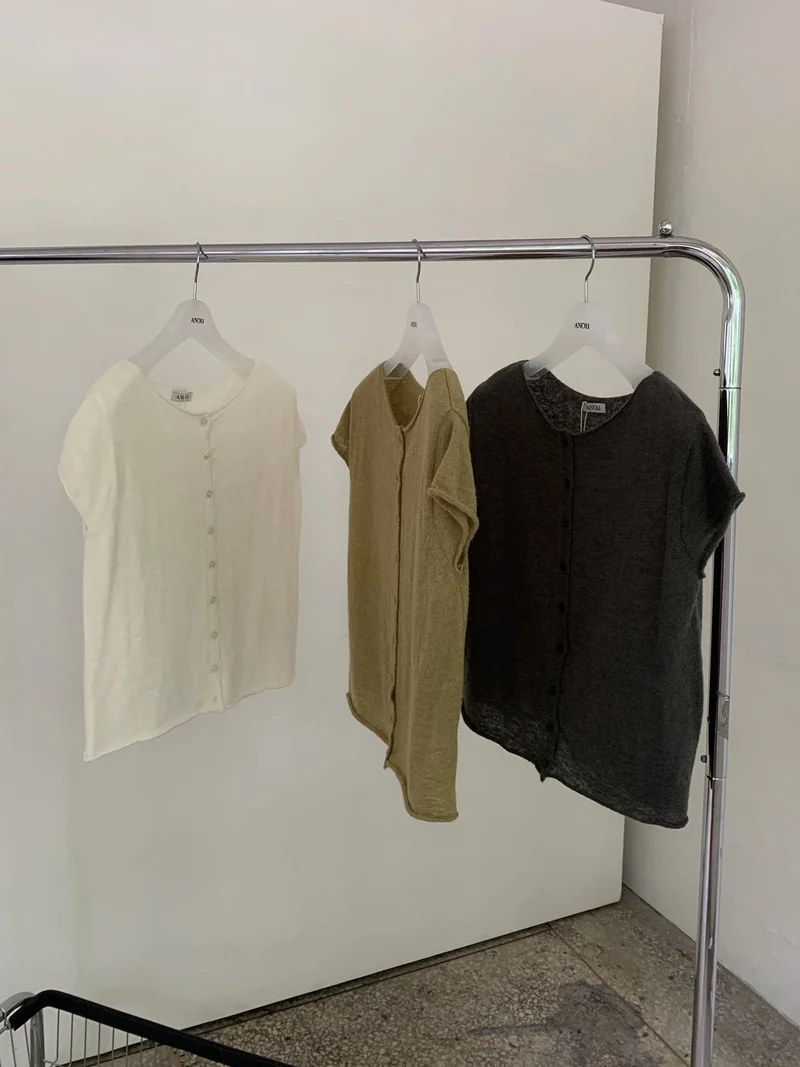 Anou Front Button Cropped Cap Sleeve Knit Vest