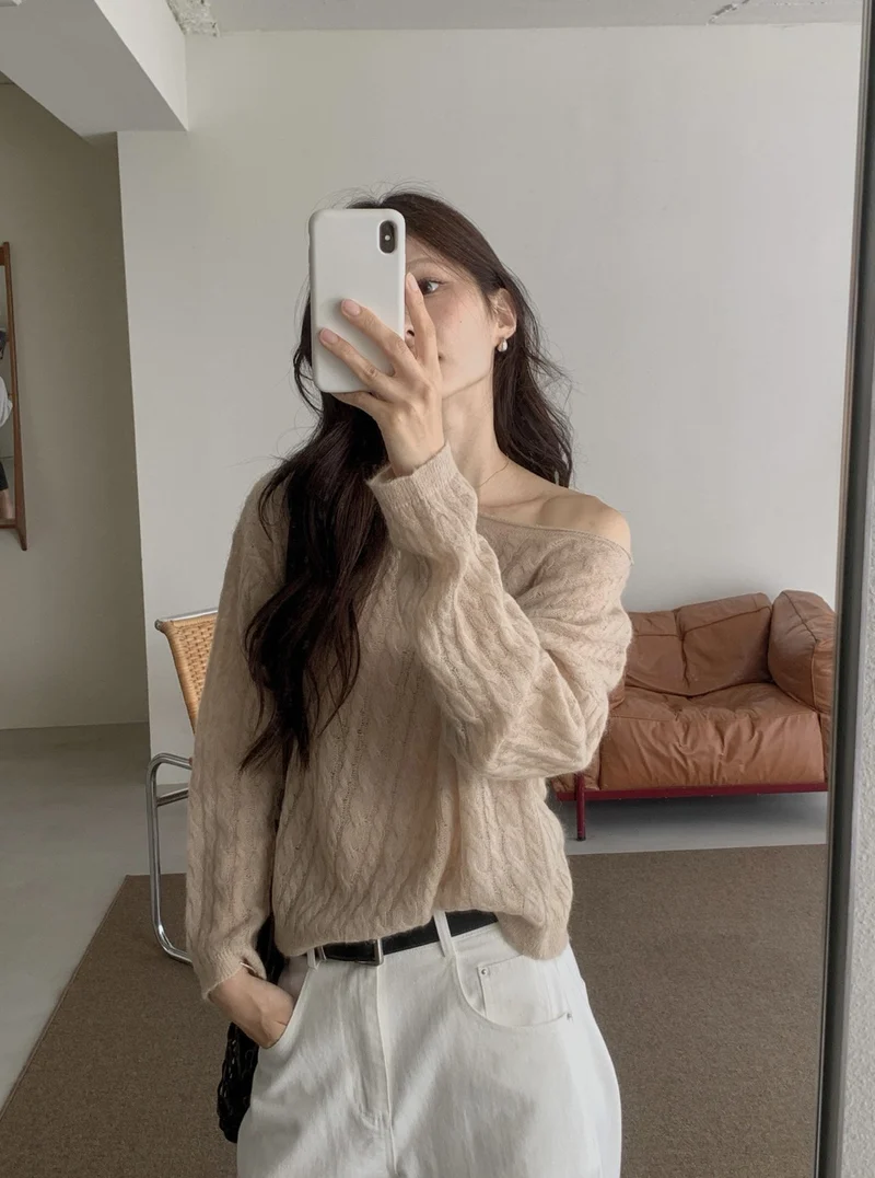Dressroom Wide Boat Neck Cable Knit Sweater