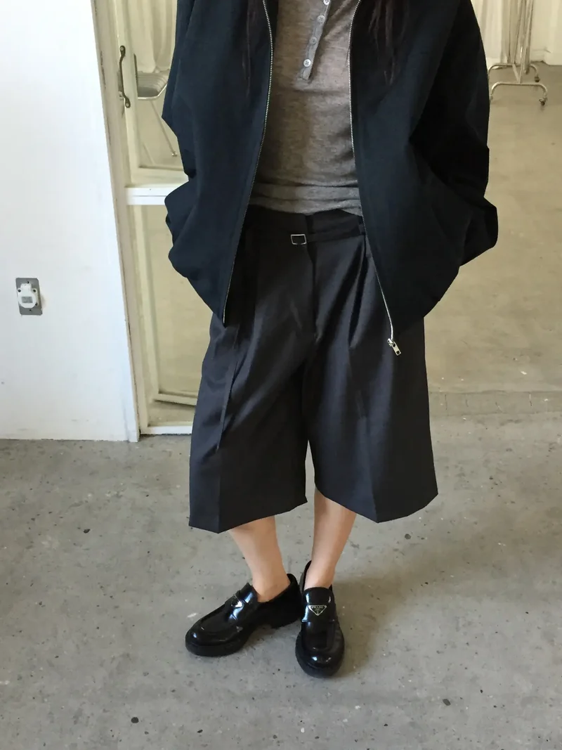 Lovemoment High Waist Pleated Wide Bermuda Pants