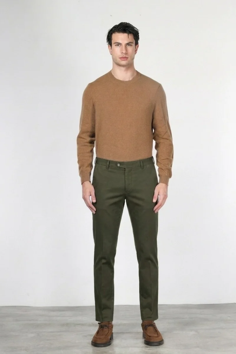 Torino Flex pantalon chino homme en satin slim fit ①