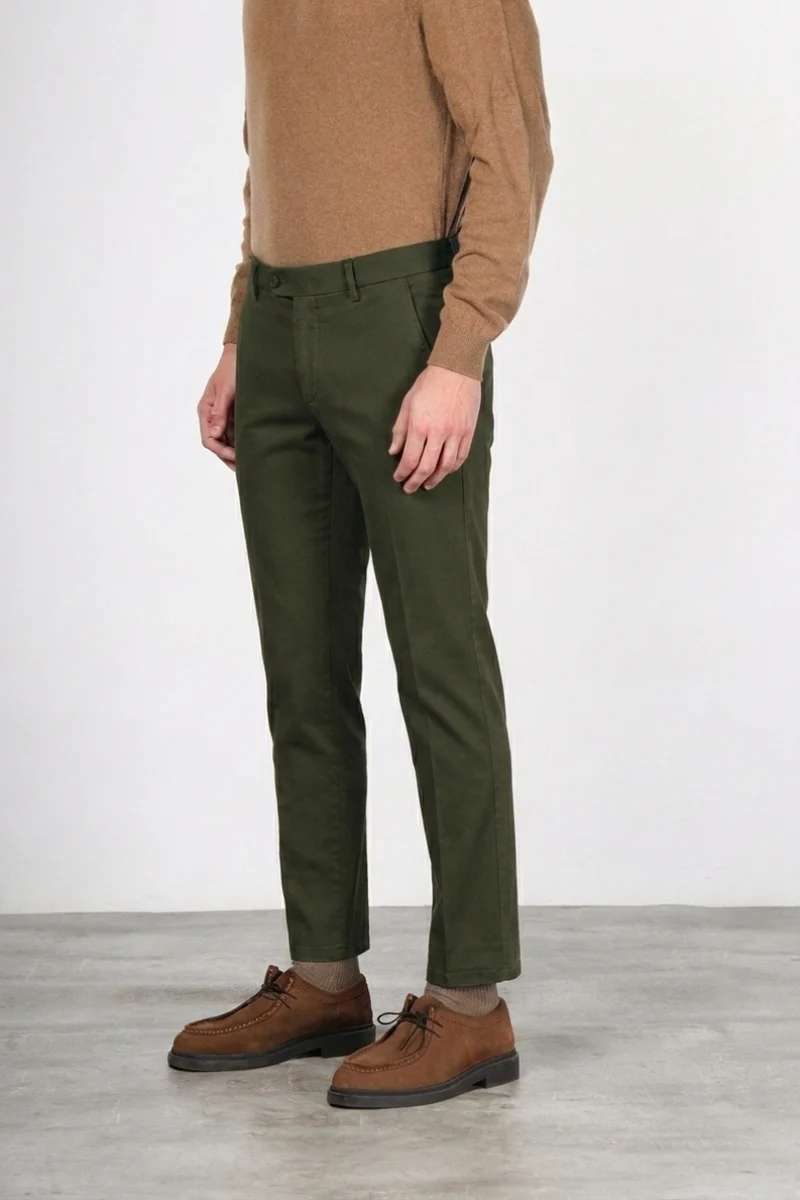 Torino Flex pantalon chino homme en satin slim fit ①