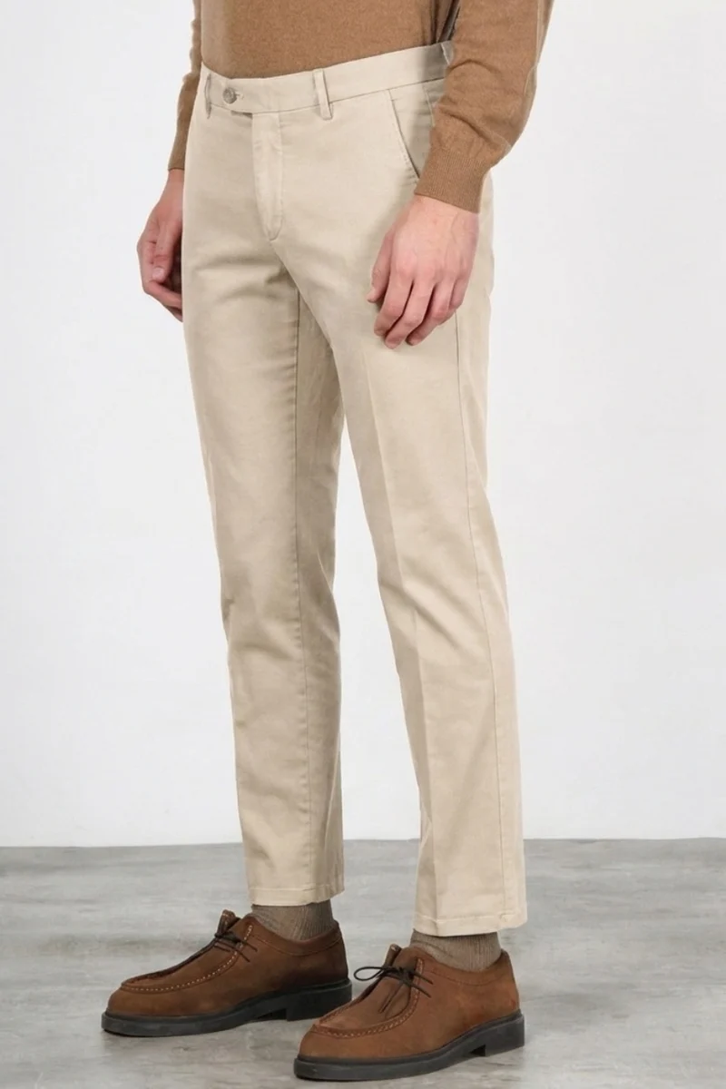 Torino Flex pantalon chino homme en satin slim fit ①
