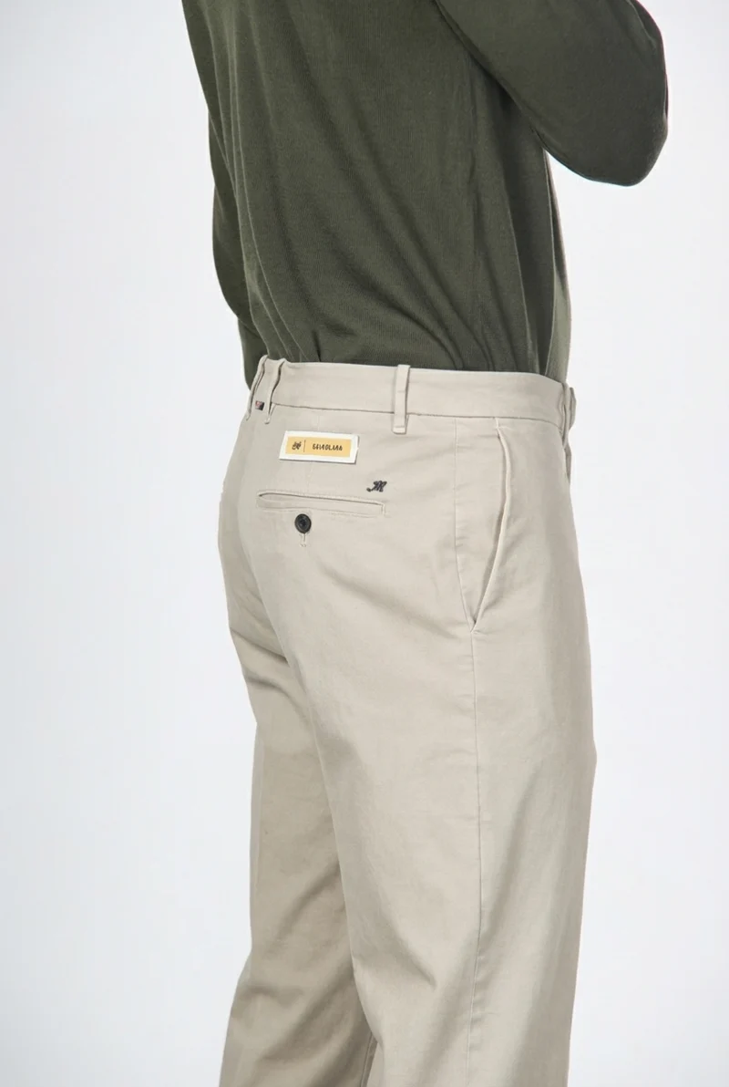 Paris pantalon chino homme en gabardine de coton et laine carrot fit