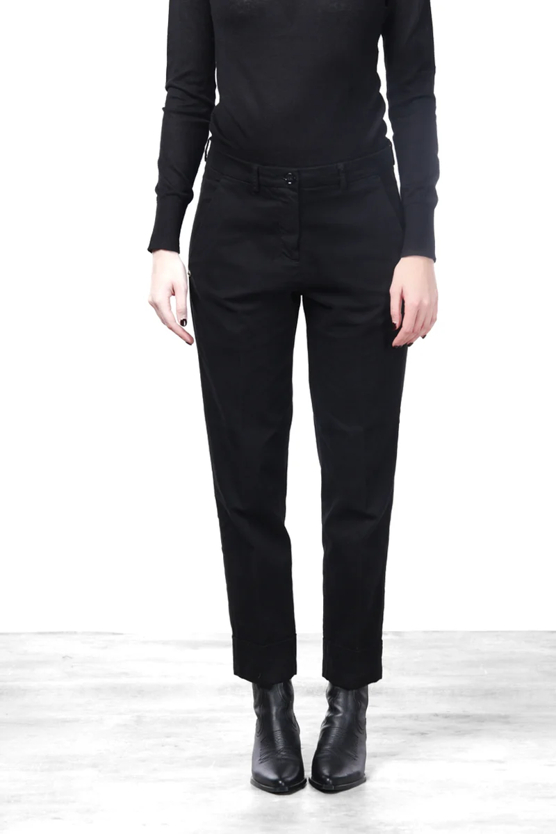 New York Carrot pantalon chino femme en satin, carrot fit ①