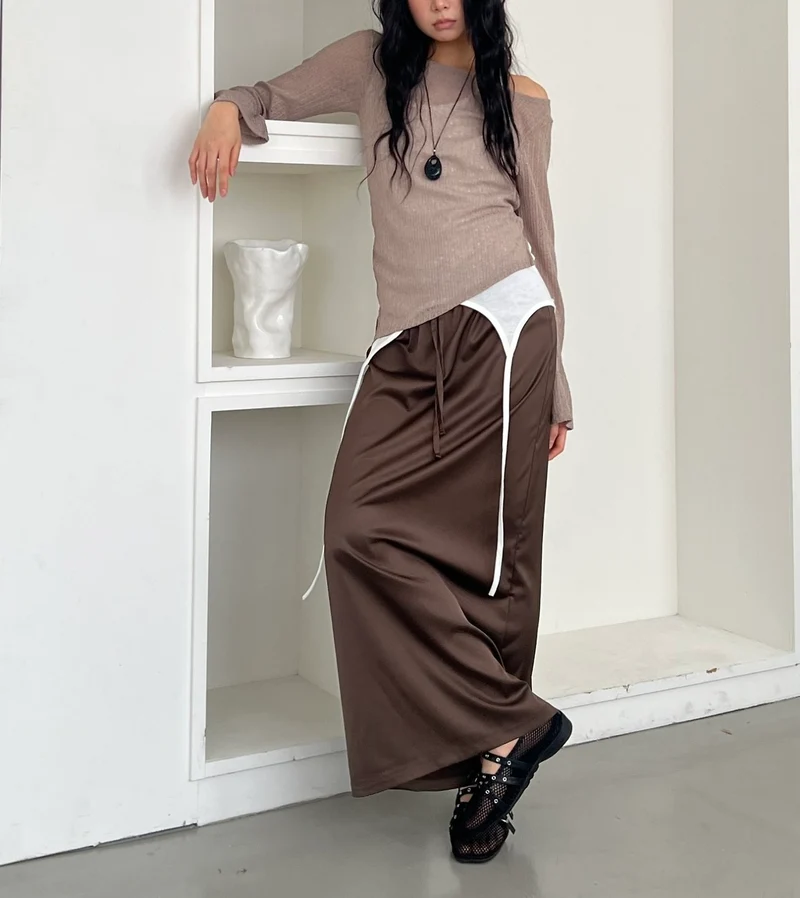(2Pack) ASKHAKI Off-Shoulder Wide Neck Flare Cuff Asymmetric Hem Knit Top