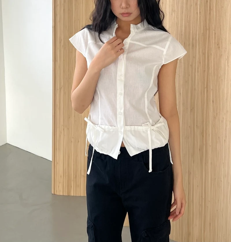ASKHAKI Stand Collar Patch Pocket Drawstring Hem Cropped Shirt