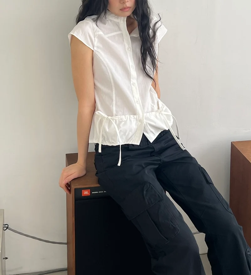 ASKHAKI Stand Collar Patch Pocket Drawstring Hem Cropped Shirt