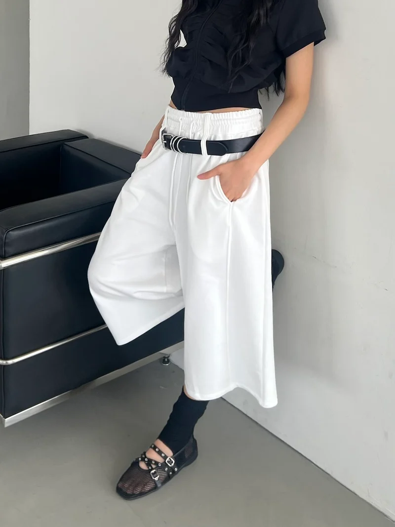 ASKHAKI Double Belt Wide Leg Bermuda Shorts