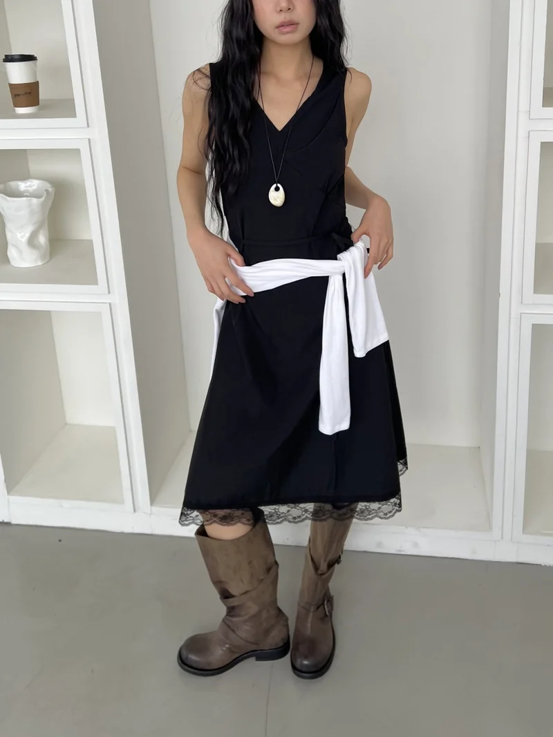 ASKHAKI Lace Hem Side Tie Sleeveless Long Dress