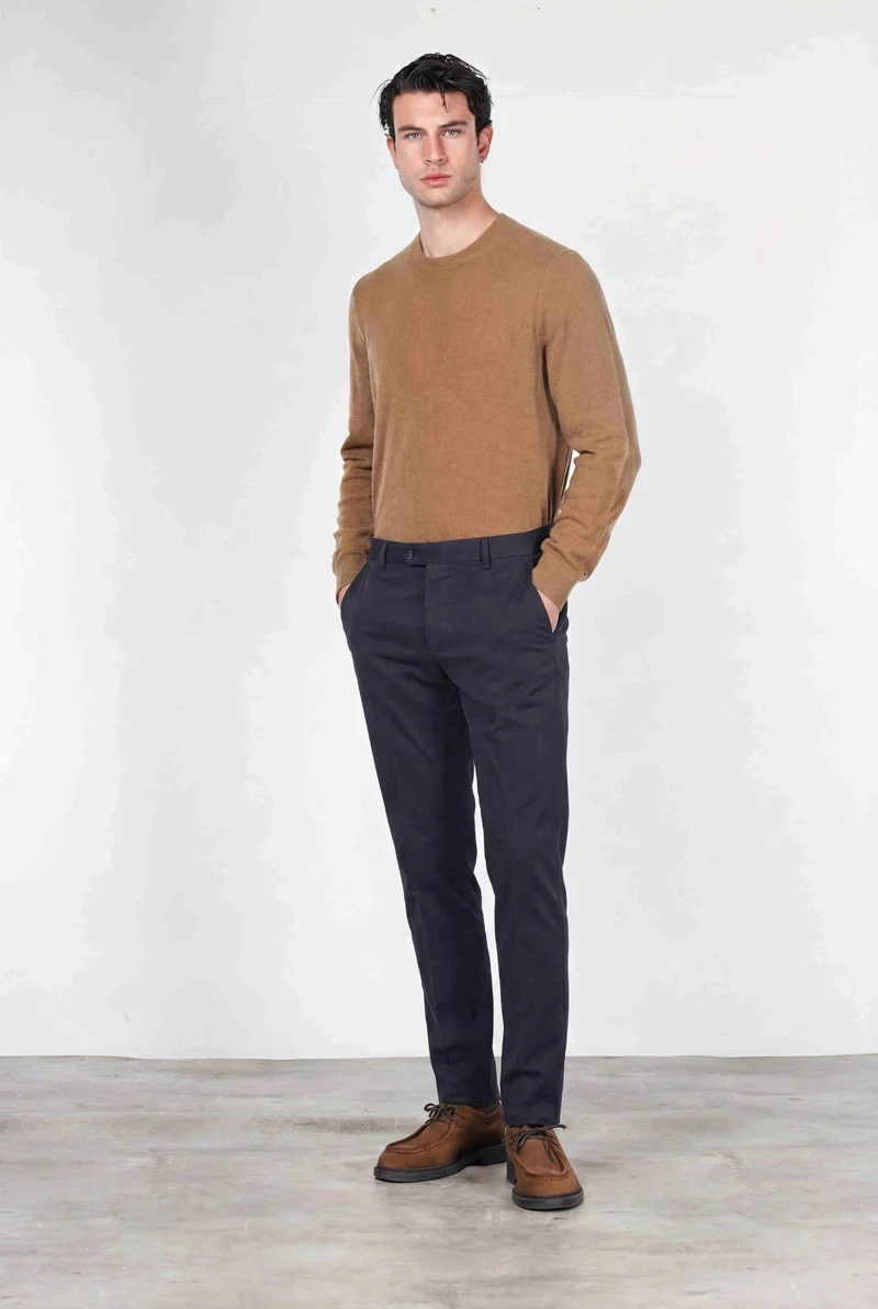 Torino Flex pantalon chino homme en satin, slim fit ①