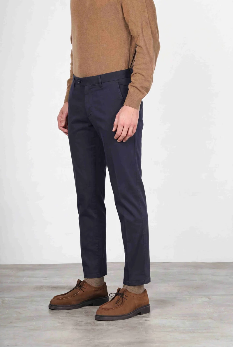 Torino Flex pantalon chino homme en satin, slim fit ①