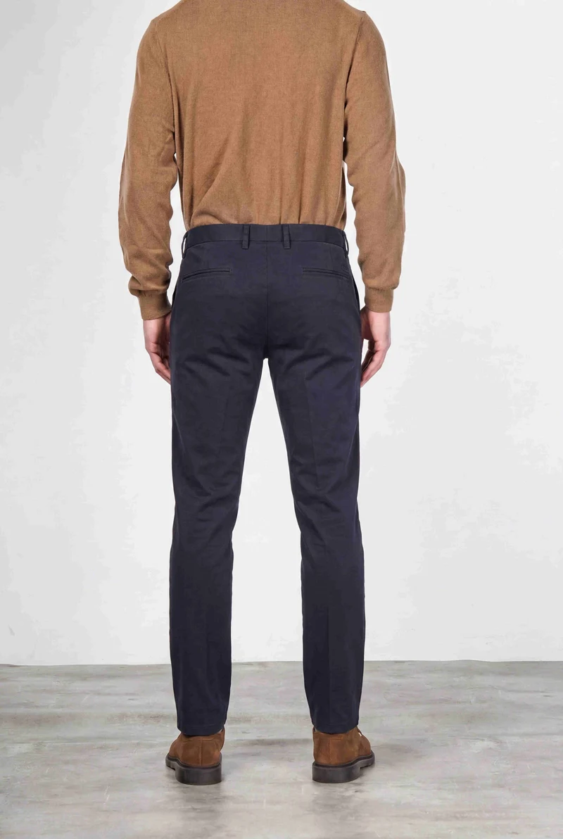 Torino Flex pantalon chino homme en satin, slim fit ①