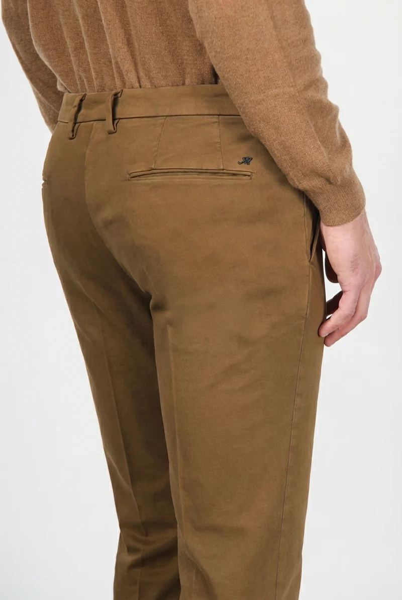 Torino Flex pantalon chino homme en satin, slim fit ①