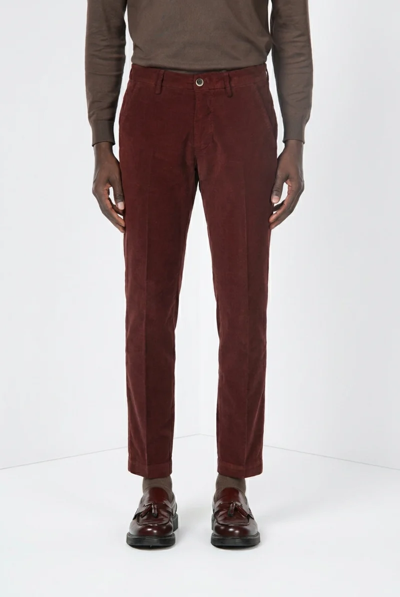 Torino pantalon chino homme en velours côtelé 1000 raies, slim fit ①
