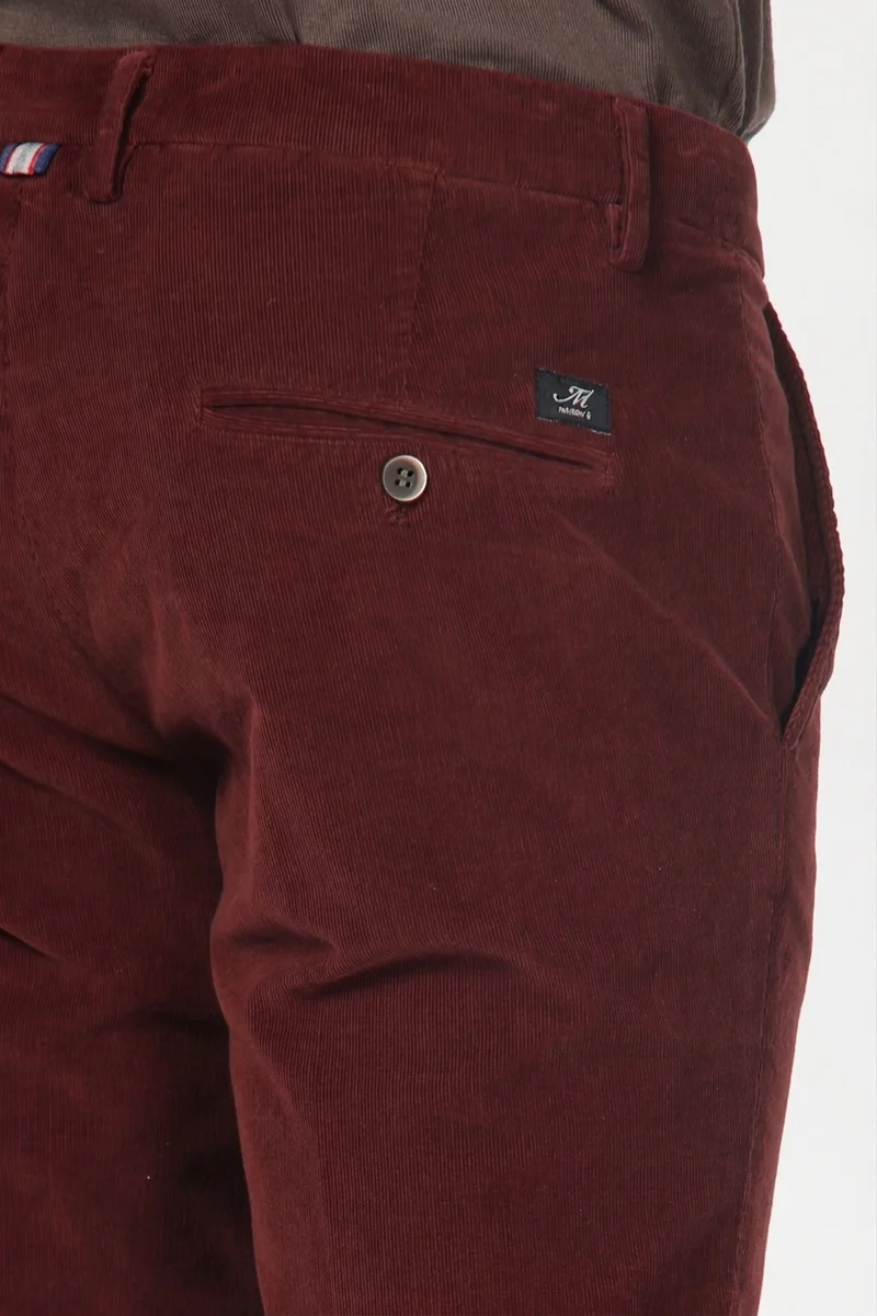 Torino pantalon chino homme en velours côtelé 1000 raies, slim fit ①