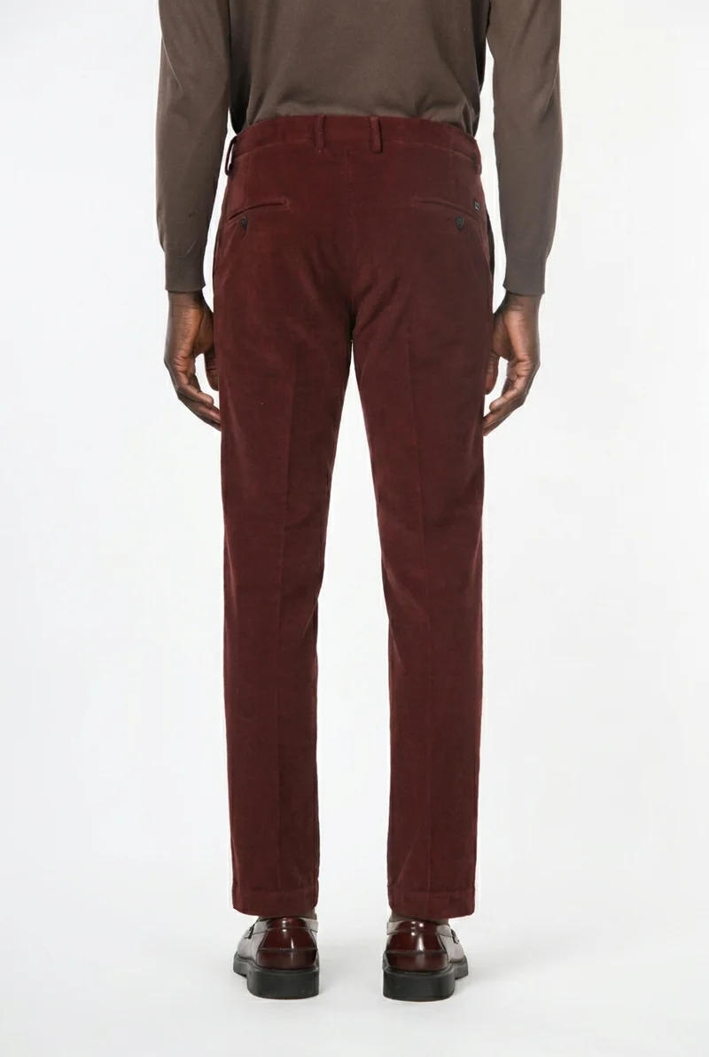 Torino pantalon chino homme en velours côtelé 1000 raies, slim fit ①
