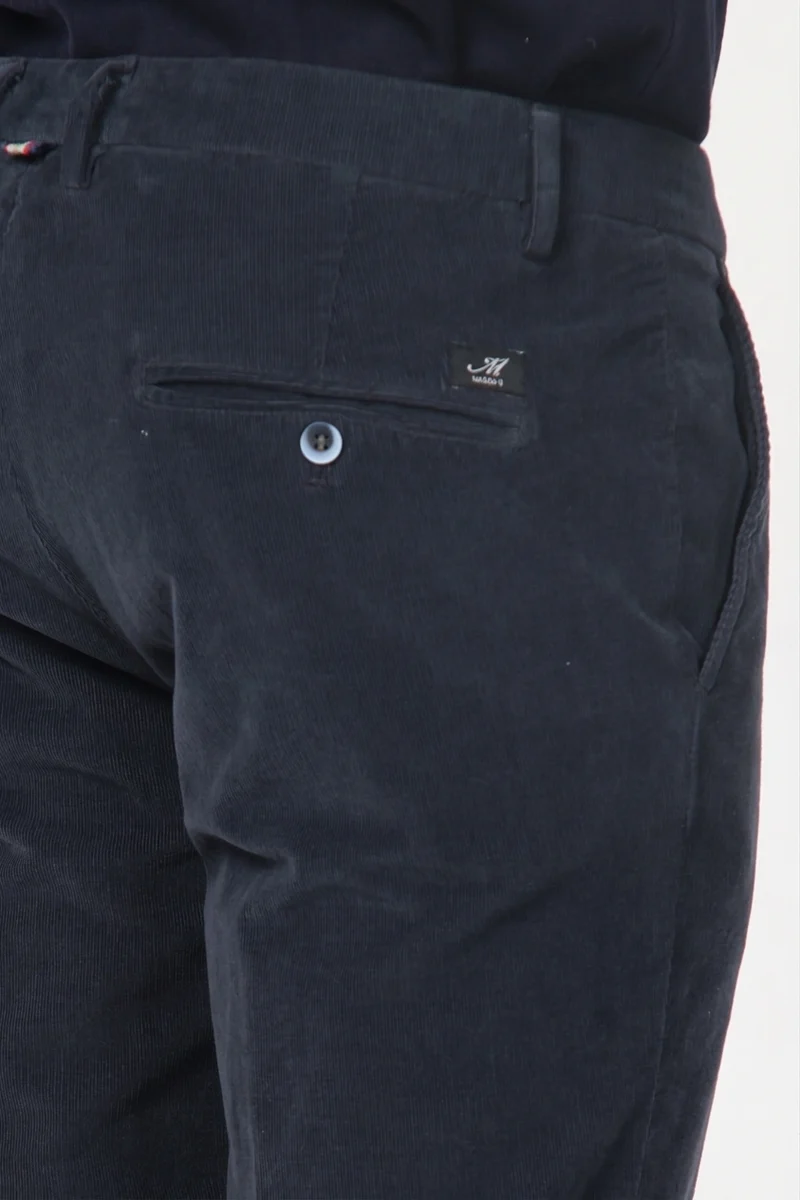Torino pantalon chino homme en velours côtelé 1000 raies, slim fit ①