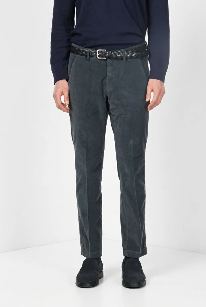 Torino pantalon chino homme en velours côtelé 1000 raies, slim fit ①