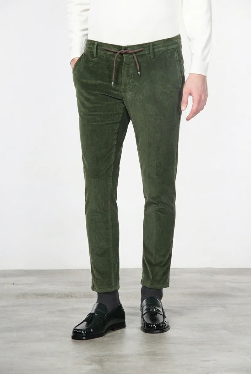 Milano Jogger pantalon chino homme en velours côtelé 500 raies, extra slim fit
