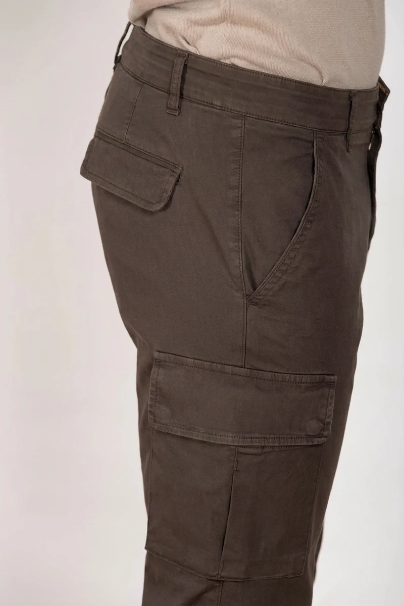 Chile pantalon cargo homme en satin stretch extra slim fit ①