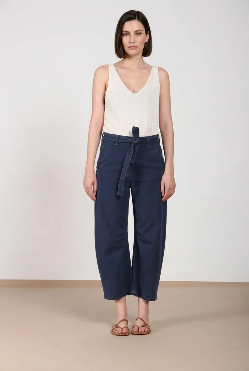 Vivienne City pantalon chino femme en bull stretch balloon fit