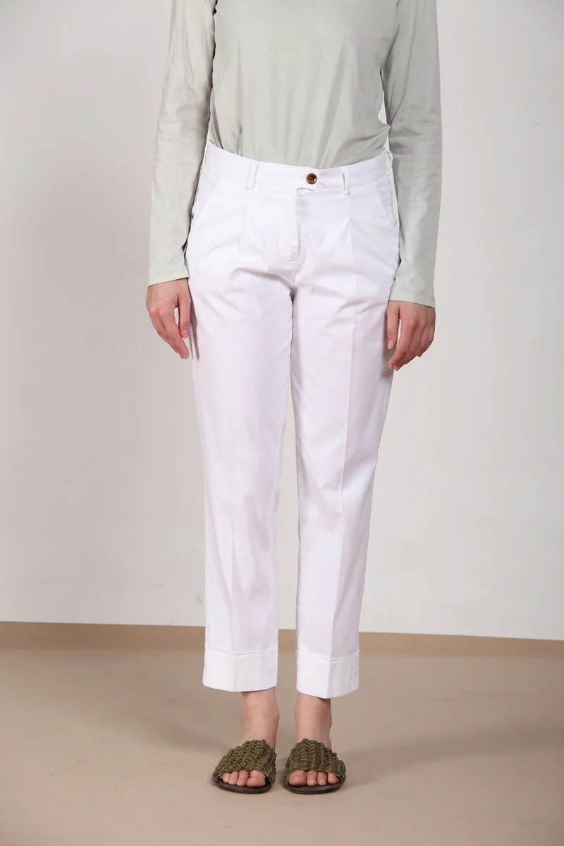 New York Carrot Sartoriale 1 Pince pantalon chino femme en satin de coton et soie carrot fit