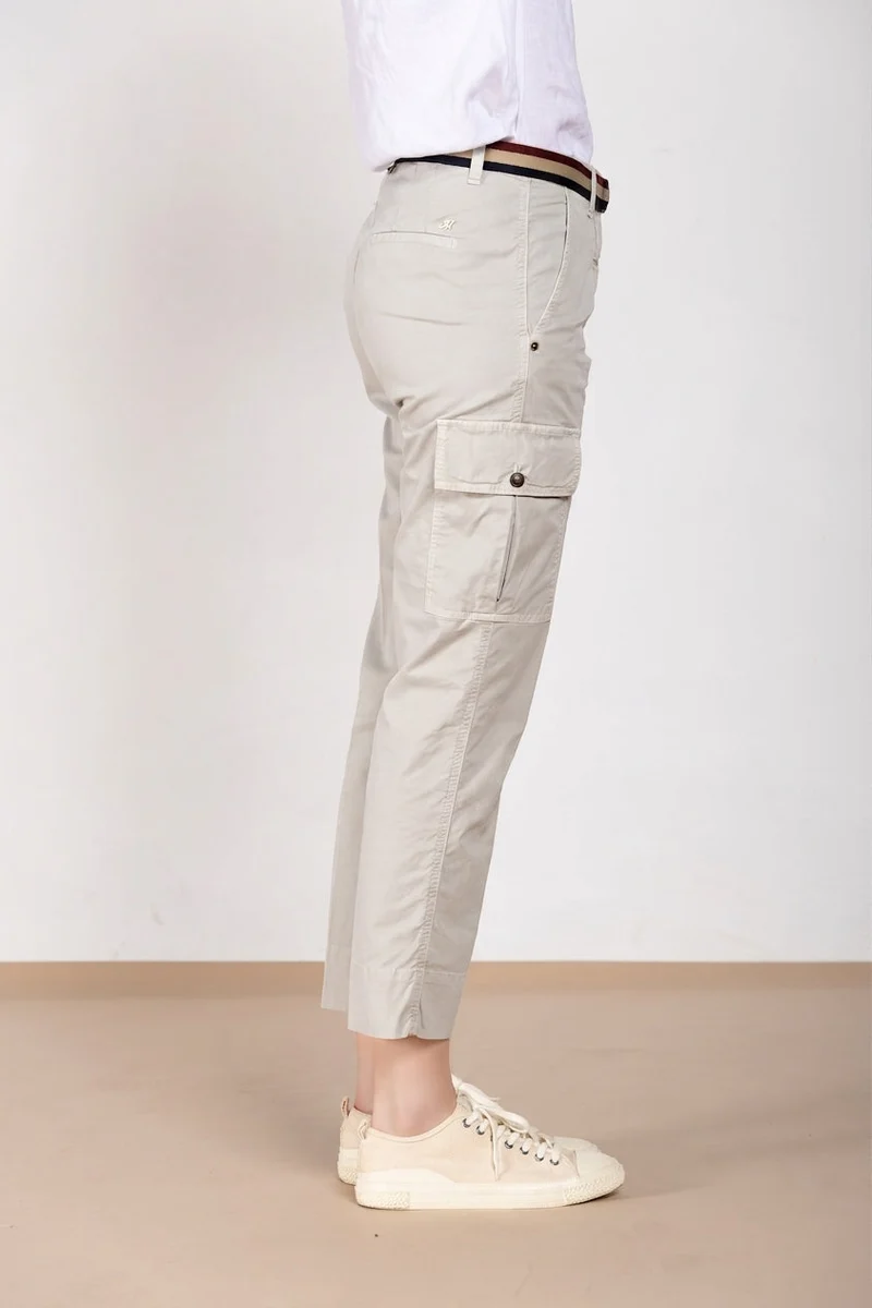 Marlene Cargo pantalon cargo femme en twill léger stretch carrot fit
