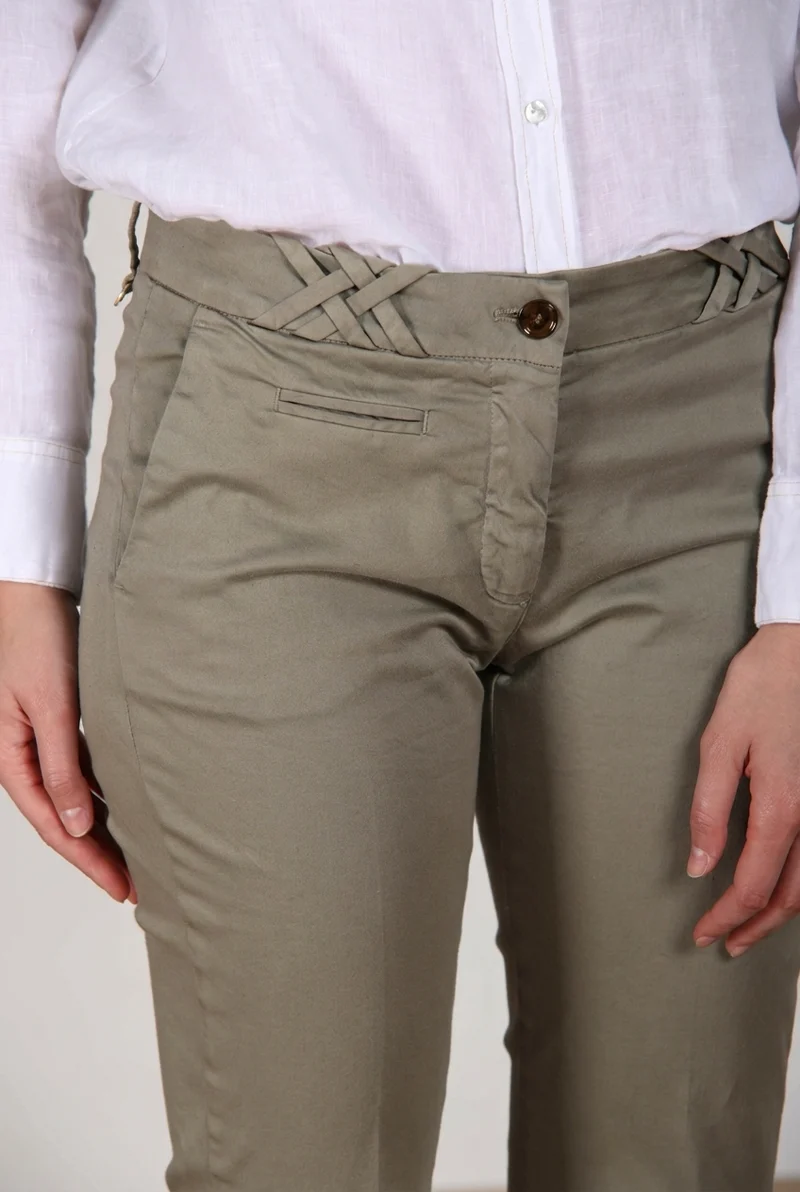 New York Trumpet pantalon chino femme en satin stretch slim fit