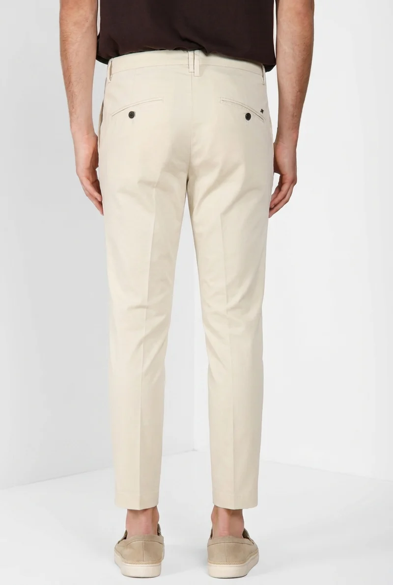 Osaka 1 Pince delamere pantalon chino homme en gabardine stretch carrot fit