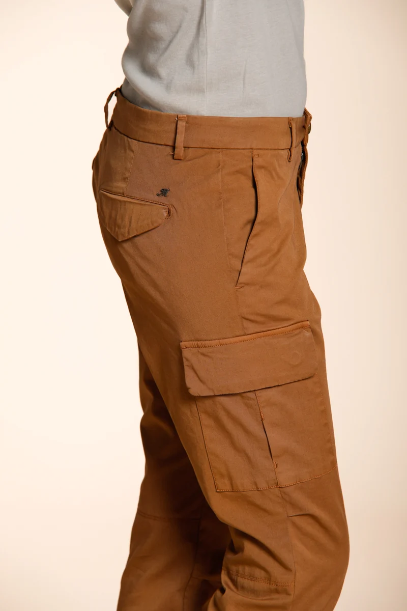 Chile City pantalon cargo femme en gabardine stretch slim fit