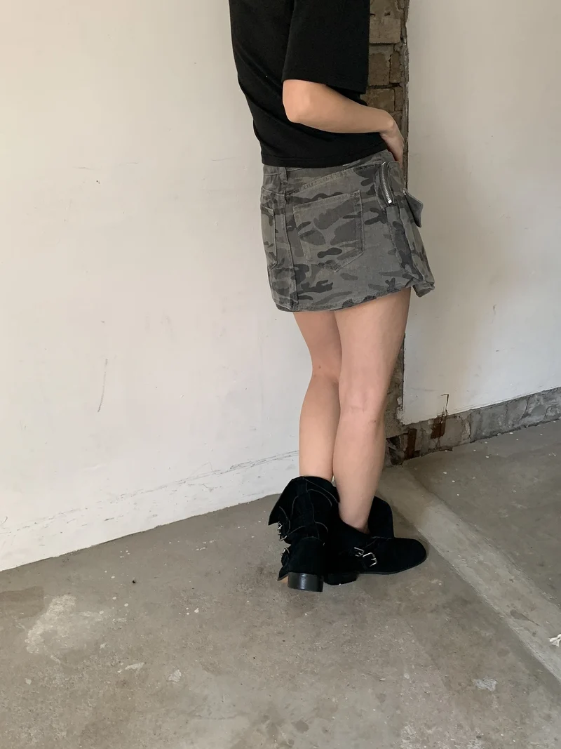 ViveL Camo Denim Skort with Cargo Pockets Pants