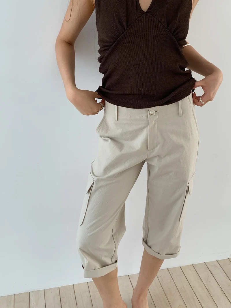 ViveL Cropped Capri Cargo Pants
