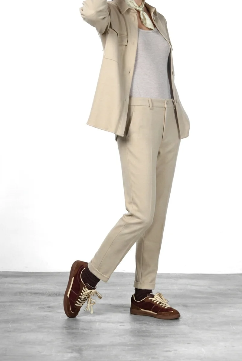 Pantalon chino femme New York Cozy en jersey, relaxed fit