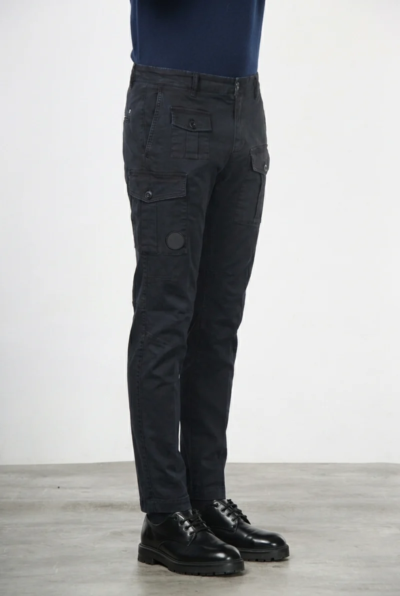 George Coolpocket pantalon cargo homme en gabardine carrot fit①