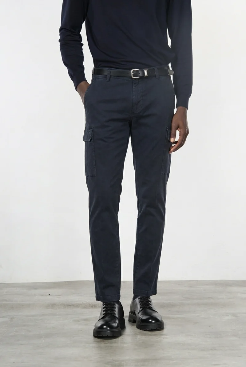 Chile 1 Pinces pantalon cargo homme en gabardine stretch extra slim fit ①