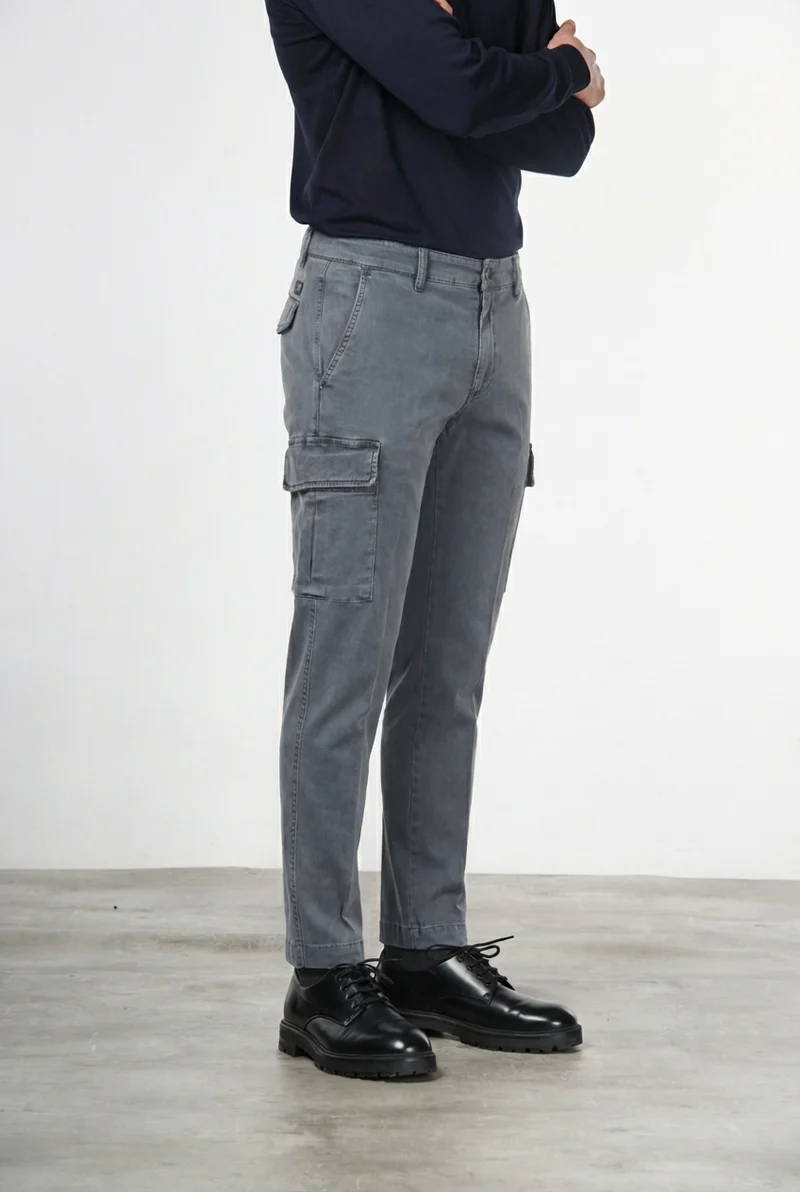 Chile pantalon cargo homme en gabardine stretch extra slim fit ①