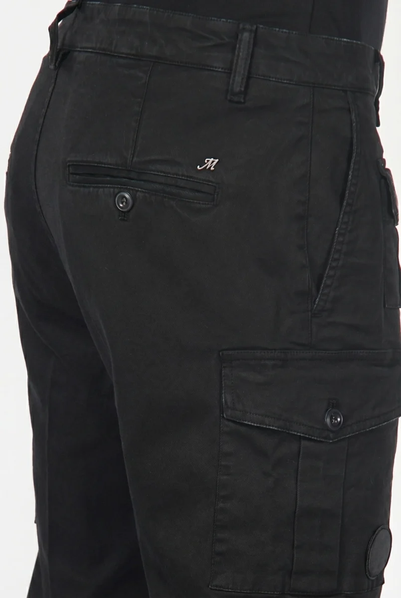 George Coolpocket pantalon cargo homme en gabardine, coupe carrot ①