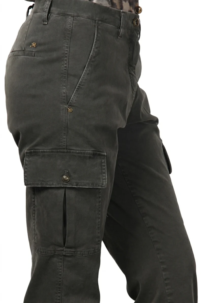 Pantalon cargo femme Marlene Cargo en gabardine, carrot fit