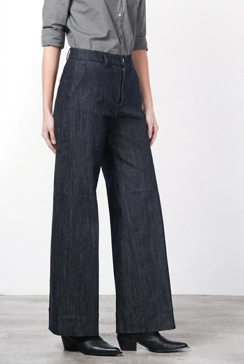 New York Studio pantalon chino femme en denim stretch, straight fit ①