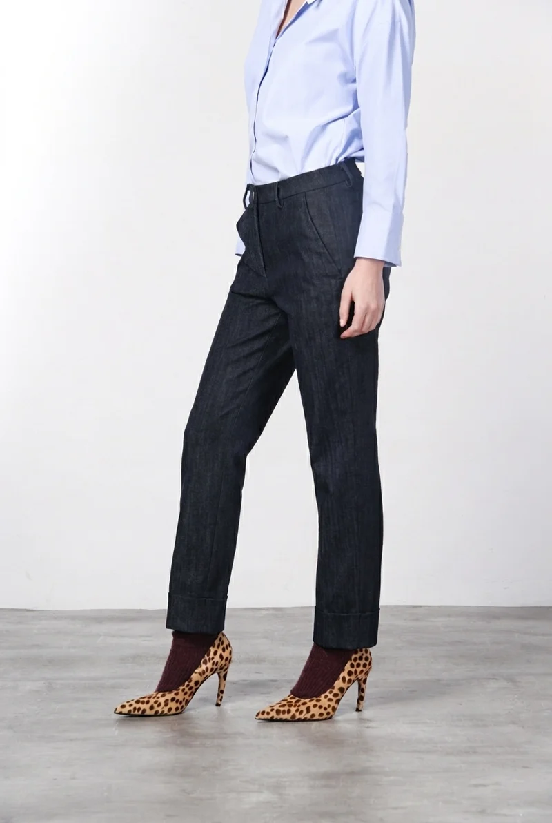 New York Carrot pantalon chino femme en denim stretch, carrot fit ①
