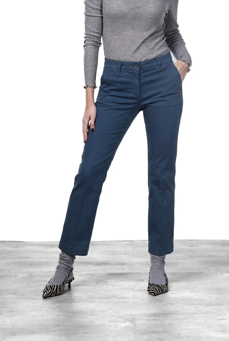 New York Trumpet pantalon chino femme en gabardine, coupe slim ①