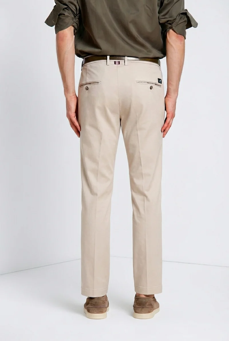 Torino Flex pantalon chino homme en gabardine stretch slim fit ①
