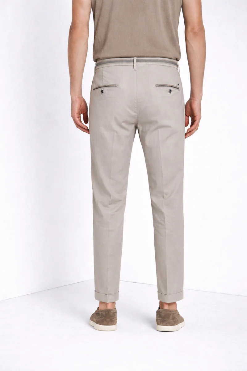 Torino Summer pantalon chino homme en twill de coton et lyocell slim fit