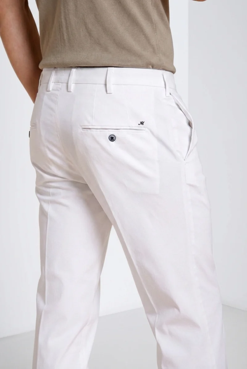 New York pantalon chino homme en gabardine stretch regular fit ①
