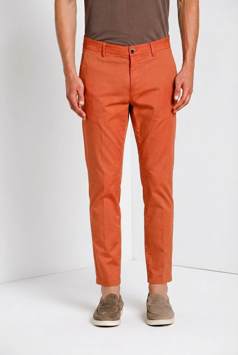 Milano pantalon chino homme en gabardine stretch extra slim fit ①