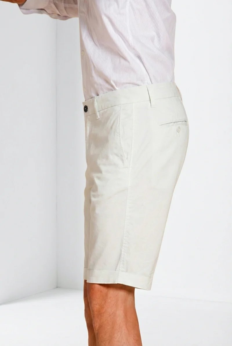 London bermuda chino homme en gabardine stretch regular fit ①
